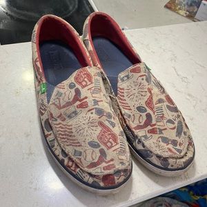 America themed sanuk shoes 13